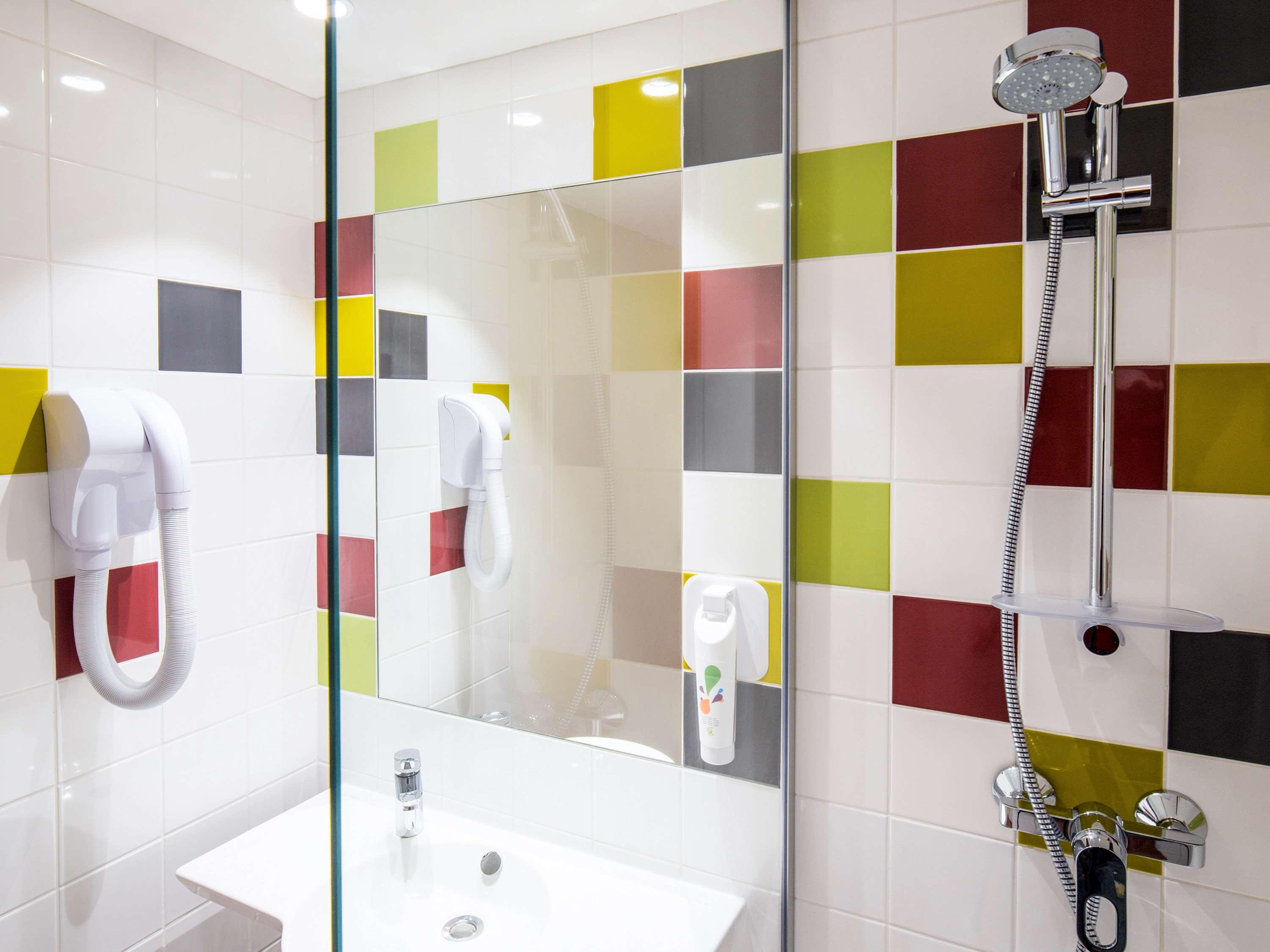 Ibis Styles Collioure Port Vendres Hotel Bagian luar foto