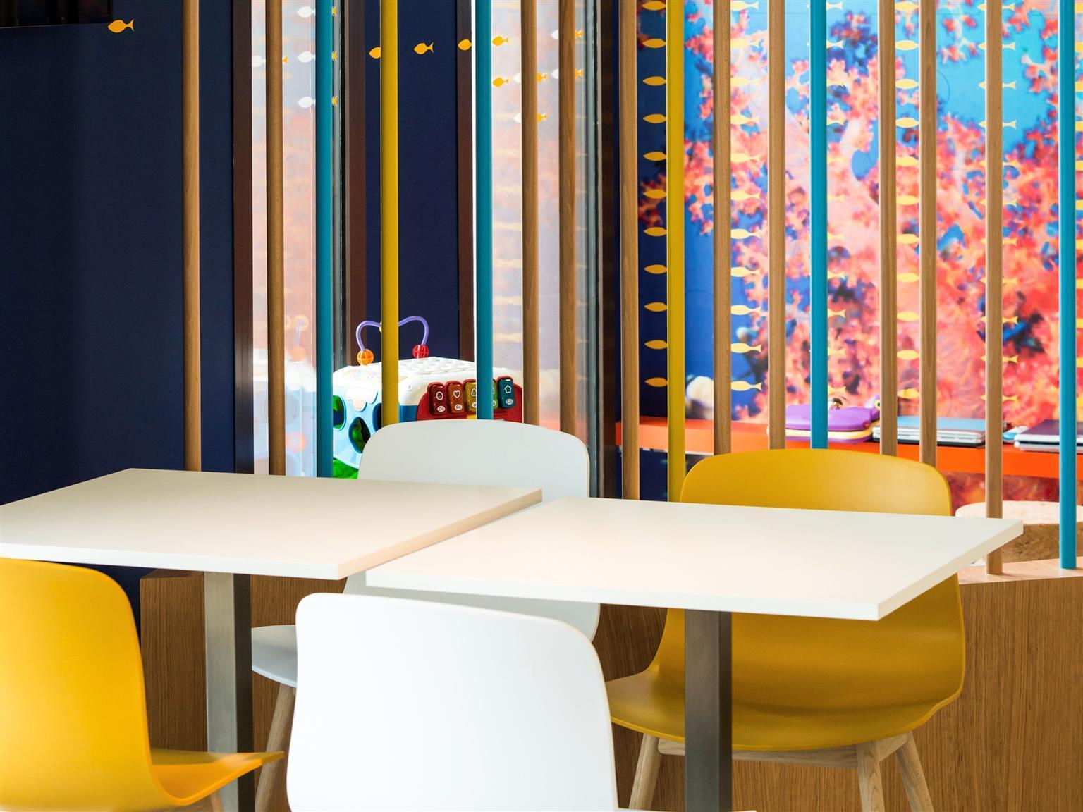 Ibis Styles Collioure Port Vendres Hotel Bagian luar foto