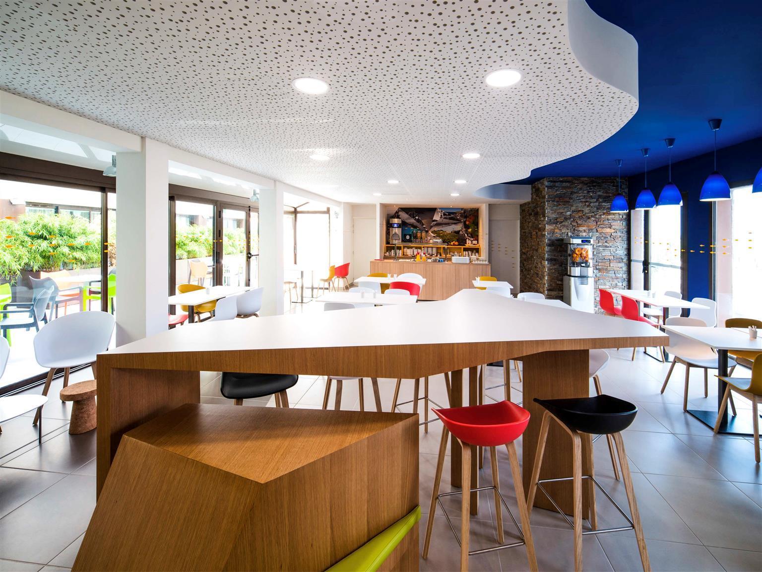 Ibis Styles Collioure Port Vendres Hotel Bagian luar foto