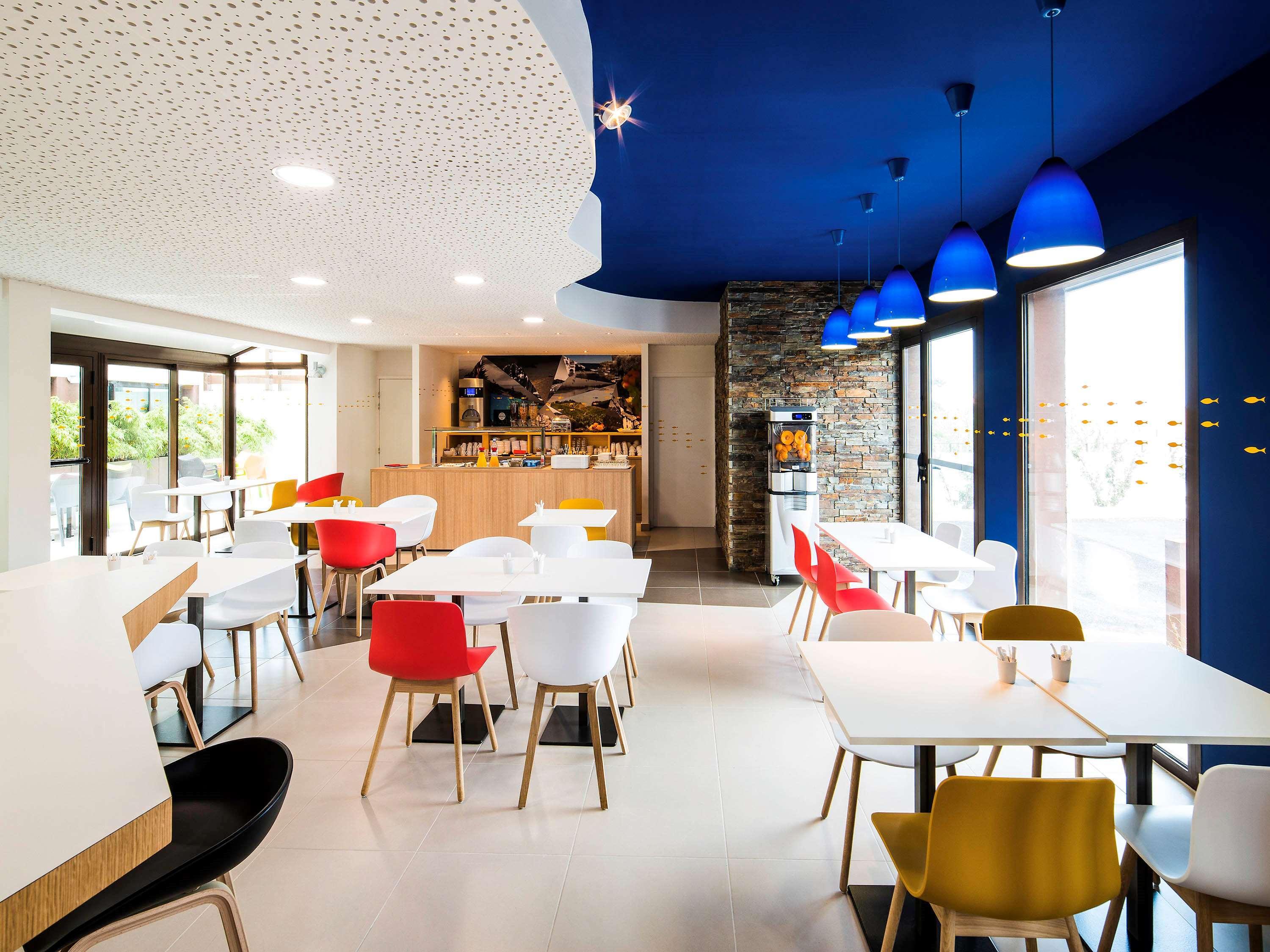 Ibis Styles Collioure Port Vendres Hotel Bagian luar foto