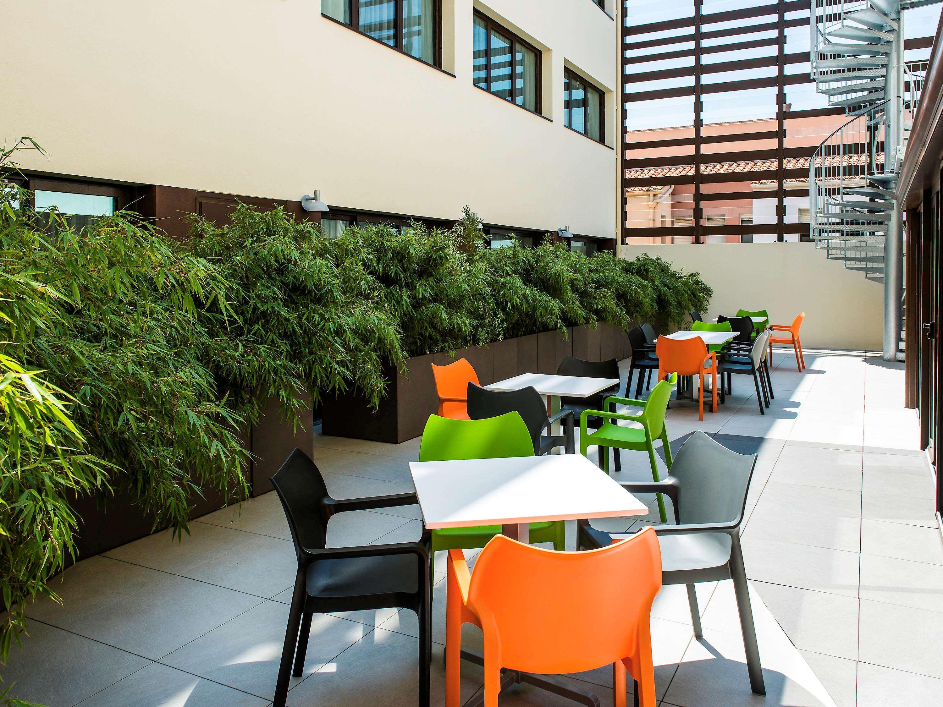 Ibis Styles Collioure Port Vendres Hotel Bagian luar foto