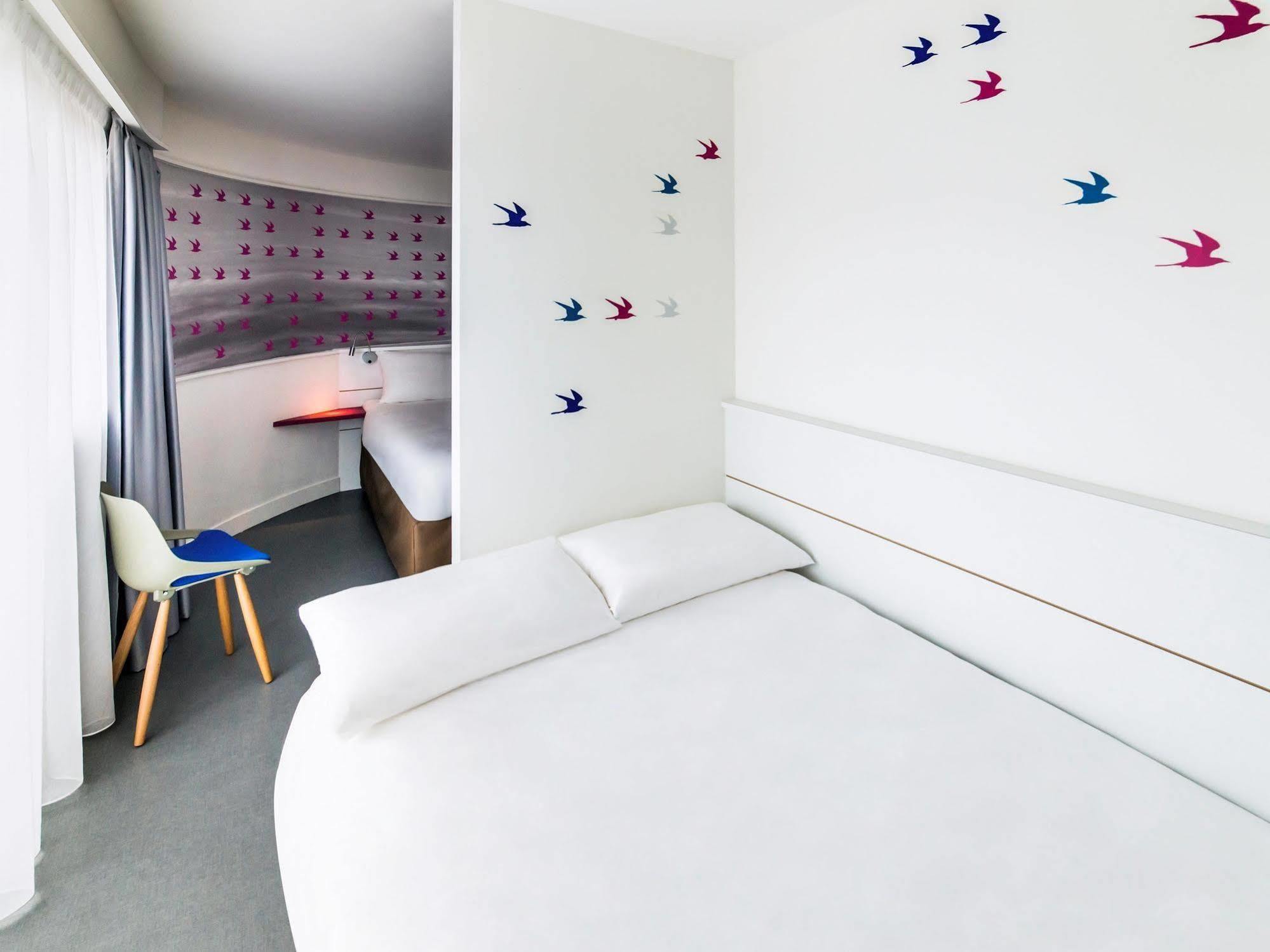 Ibis Styles Collioure Port Vendres Hotel Bagian luar foto